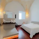 Tulliani Residenze Bed & Breakfast 4*