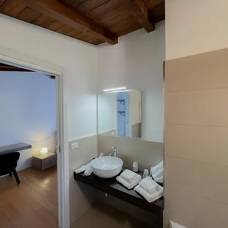 Tulliani Residenze 4* Matera