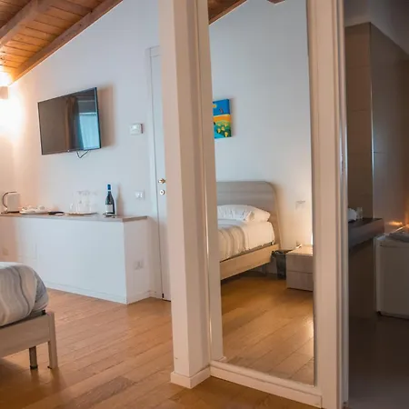 فندق مبيت وإفطار Tulliani Residenze ماتيرا